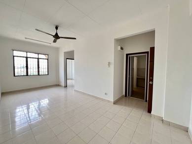 Newly Refurbished Seri Ixora Apartment, Seksyen 27, Shah Alam
