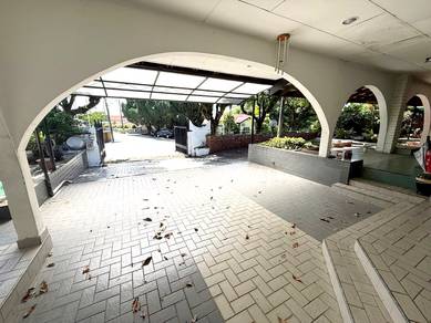 TERMURAH 🔥🔥🔥Freehold Bungalow 2 Storey Kampung Tunku Petaling Jaya