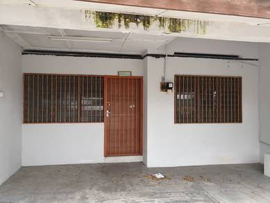 Taman Rishah infront Playground