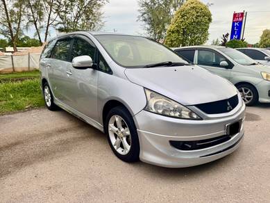 Mitsubishi GRANDIS 2.4 FACELIFT (A)Boleh Loan