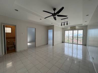 Puteri Bayu Condo, Bandar Puteri Puchong (900sf FREEHOLD 2 Car Park)