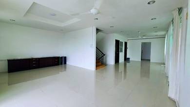 Penampang Semi-Detached House For Sale