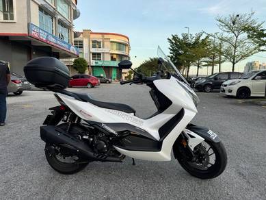 2024 Zontes ZT350D Scooter 350