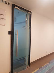 INSTALL GLASS DOOR l pasang pintu kaca anda 12mm l
