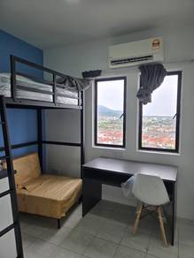Uni Suites