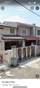 MURAH Freehold Renovated Double-Storey Auto Gate in Taman Sri Rampai