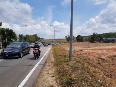 Kluang Town Area 1.7359 Acre Tanah Bangunan Beside Main Road Rm45 psf
