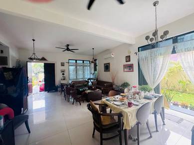 MURAH 2 STOREY SEMI-D Taman Vista Kirana NEAR GOLF AIR KEROH MELAKA