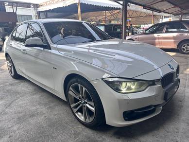 Bmw 320i 2.0 SPORT LINE (CKD) (A)