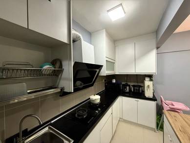 Renovated|Pangsapuri Alpinia|Taman D'Alpinia|Puchong|F.Loan|Low DEPO
