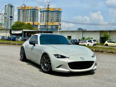 Mazda MX-5 2.0 HARDTOP ROADSTER (M)