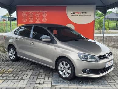 Volkswagen POLO 1.6 (CBU) (A)