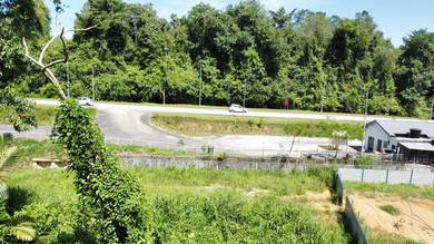 (Freehold, Tepi Jalan) Tanah Pembangunan 1.67 Ekar, Bandar Baru Salak