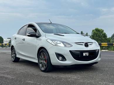 Mazda 2 1.5 R (A) SEDAN Muka 0 Bln 340