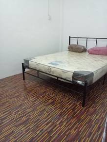 Bilik Queen Jln Tun Abdul Razak (Susur 4), JB