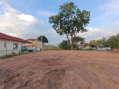 Tanah Lot Banglo Seksyen 1 Mahkota Hills Taman Senangin Lenggeng