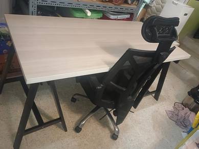 Table and chair/ meja kerusi