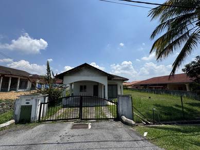 Banglo Taman Rasah Kemayan Seremban 2 Tanah Luas Dalam Cantik