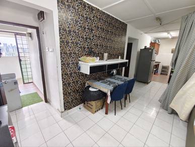 [JALAN KAKI KE LRT] Apartment Taman Cahaya Jalan Cahaya 14 Ampang