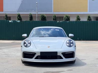 Porsche 911 3.0 CARRERA 4S (A)