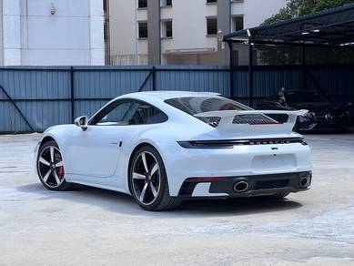 Porsche 911 3.0 CARRERA 4S (A)