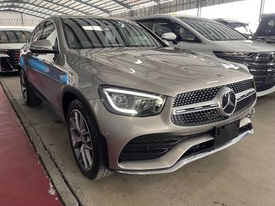Mercedes Benz GLC300 2.0 4MATIC COUPE (A)