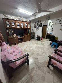 Taman kajang baru 2 storey | Freehold | Renovated | 900 sf | kajang