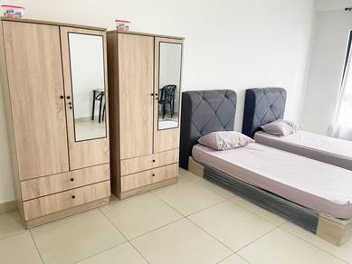 F/FURNISH* Edusphere @ Cyberjaya University UoC Hostel MMU [POOL VIEW]