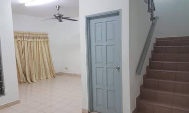 Taman puncak jalil 2 storey for sell
