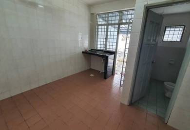 Taman puncak jalil 2 storey for sell