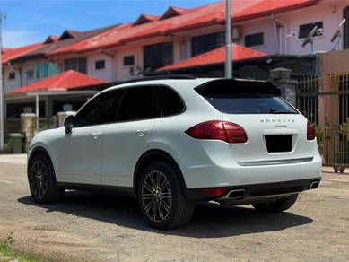BEST DEAL Porsche CAYENNE 3.6 V6 958 (A)