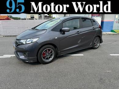 Honda JAZZ 1.5 E (A)