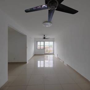 sentrovue puncak alam ,apartment sewa . basic unit