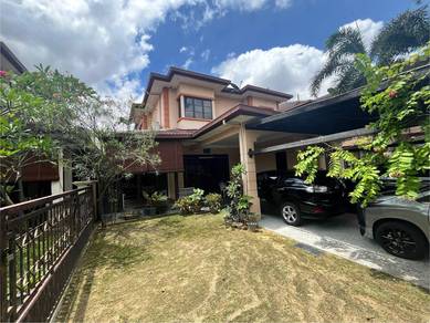(LUAS+CANTIK) Semi-D 2 Storey, Seksyen 7 Jalan Kristal Shah Alam
