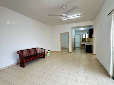 Low Floor unit Fully Furnish Kasuarina Apartment Botanic