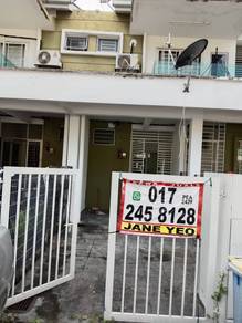 Townhouse at Bandar Saujana Putra (sp4 area)