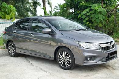 Honda CITY 1.5 V FACELIFT (A)