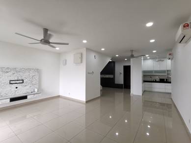 8 Petaling condo ( PENTHOUSE UNIT)
