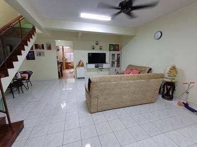 Bandar mahkota cheras 2 Storey Fully renovated | 20 x 65 | Seksyen 2