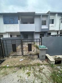 Double Storey Taman Air Biru / Pasir Gudang / Johorport / MMHE