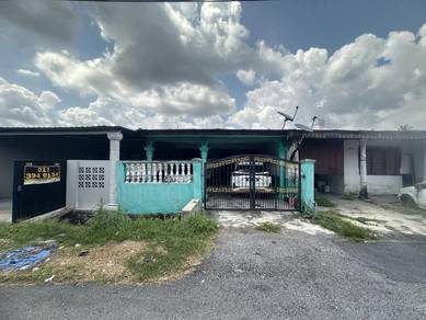 Single Storey Batu 6 Bandar Seri Putra Bangi