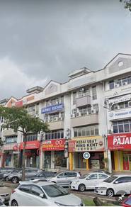 Sri Petaling Office Lot With Lift For Sale