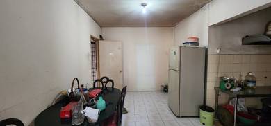 2nd floor saujana apartment , damansara damai