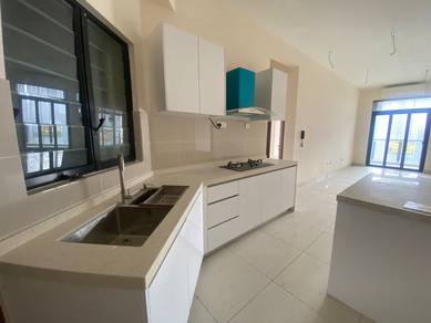 J. Dupion Residences Cheras Corner Unit 4R4B Freehold 2 CP For Sale