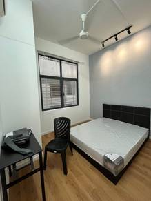 MEDIUM ROOM, FREE AC, KU Suites, Kemuning Utama, Shah Alam, Seksyen33