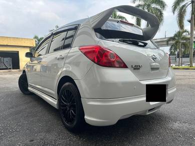 Nissan LATIO 1.6 ST-L (A) HATCHBACK OTR