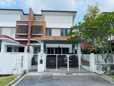RENOVATED 2 Storey SEMI D Cluster Legundi Bandar Seri Putra Kajang