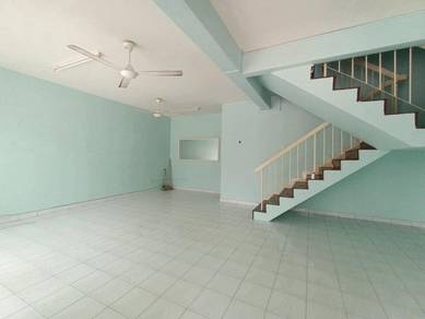 2-storey-Terraced-House-for-sale-Beranang-Selangor-2