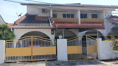 Sweet Home  semi D Below market value