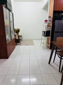 162 Residency Selayang Condominium Non Bumi Corner Unit Near Mall Shop